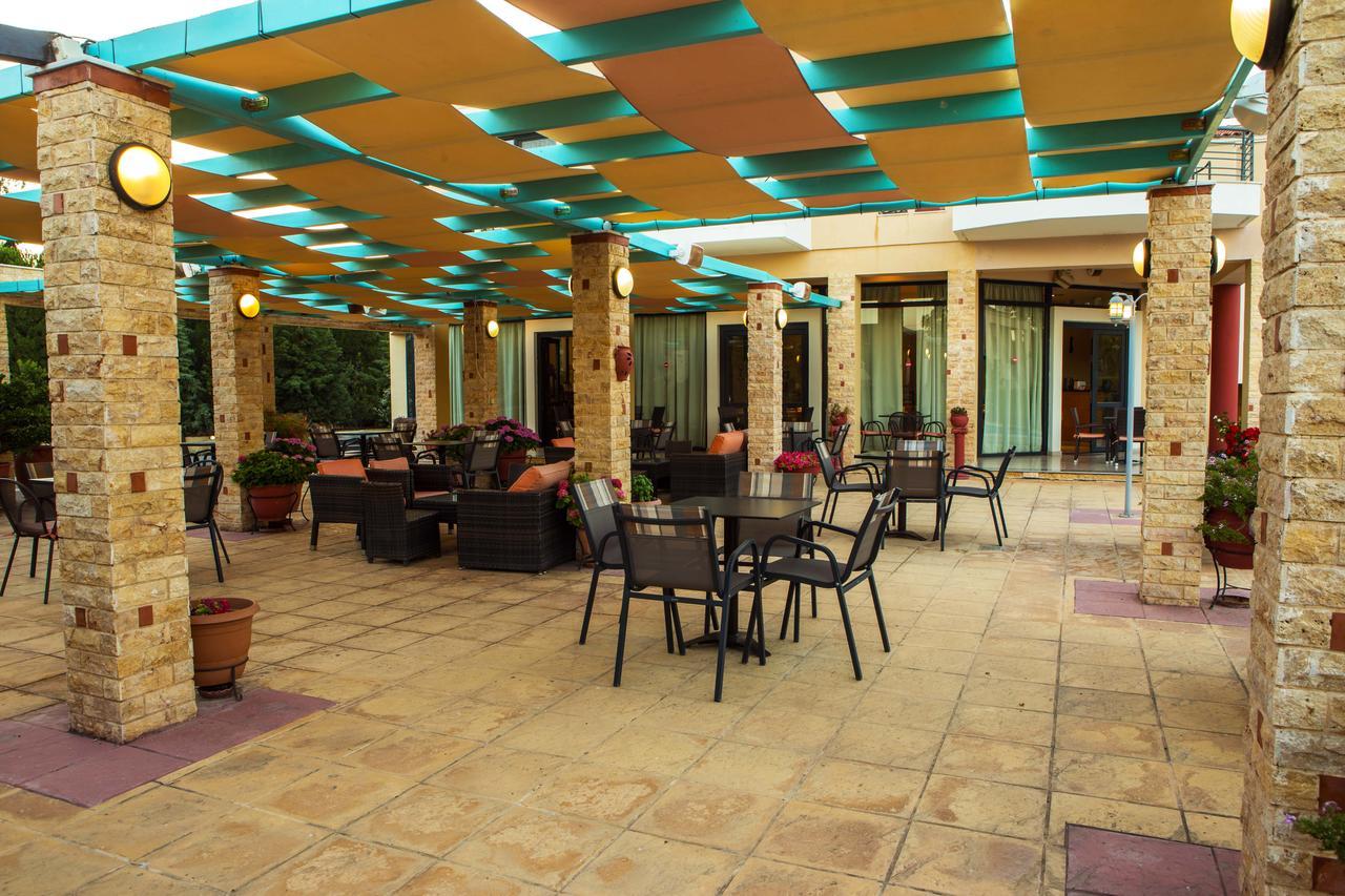Aeolian Gaea Hotel Skala Kallonis Exterior foto